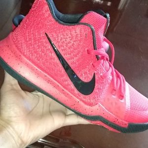 Kyrie Irving sneakers